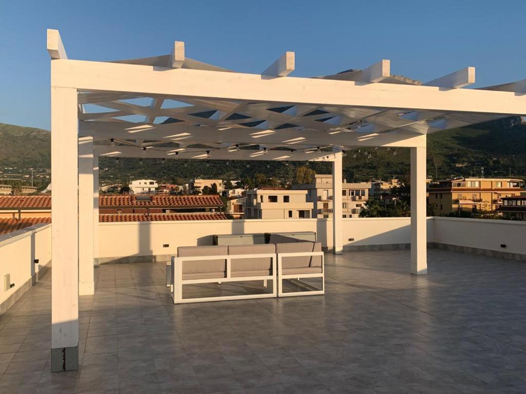 Ferienwohnung Terrace Ini Terrasini Exterior foto